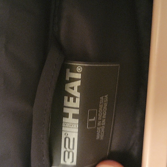 jacket - Picture 2 of 4